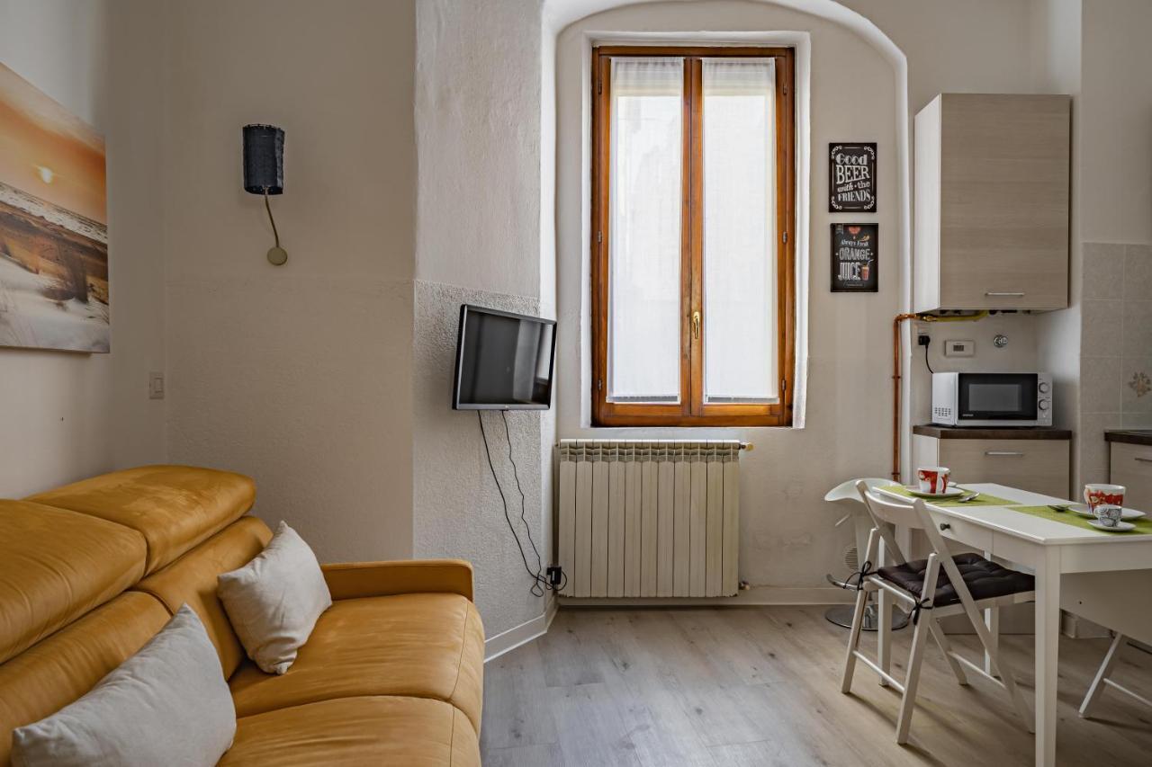 Milano, La Casetta Di Beatrice - By Host4U Exterior foto